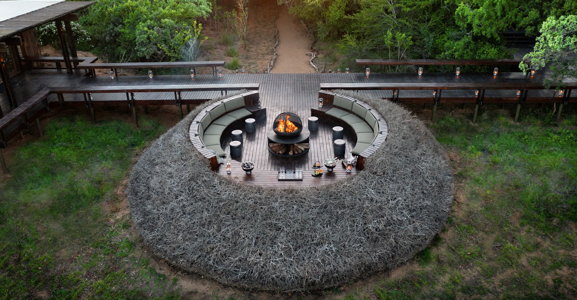 Safari boma in the shape of a bird nest